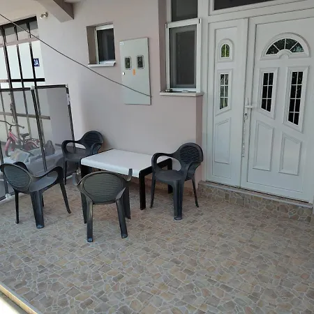 Apartman Anastasija Surcin Exterior photo